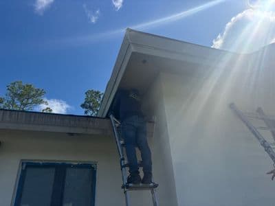 Seamless aluminum gutter install in Palm Harbor, FL — Aug 2025