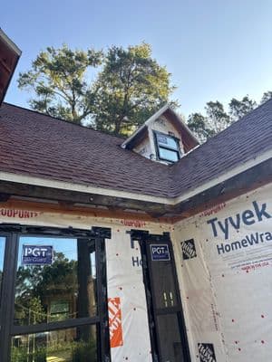 Seamless aluminum gutter install in Temple Terrace, FL — Jul 2025