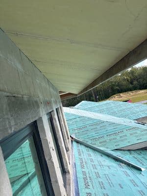 Seamless aluminum gutter install in Palm Harbor, FL — Aug 2025