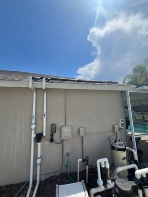 Seamless aluminum gutter install in Wesley Chapel, FL — Aug 2025