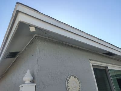 Seamless aluminum gutter install in New Port Richey, FL — Feb 2026