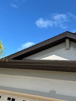 Seamless aluminum gutter install in Sun City Center, FL — Jun 2025