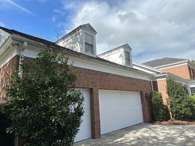 Seamless aluminum gutter install in Lakeland, FL — Oct 2024