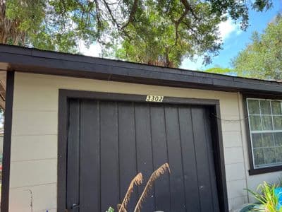 Seamless aluminum gutter install in Tampa, FL — May 2026