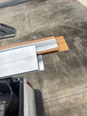 Seamless aluminum gutter install in Plant City, FL — Dec 2025