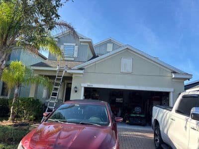 Seamless aluminum gutter install in Sun City Center, FL — Aug 2025