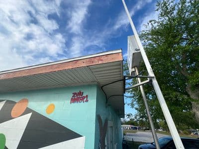 Seamless aluminum gutter install in Clearwater, FL — Mar 2026